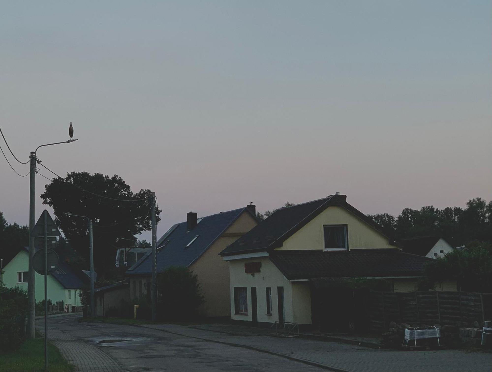Cieszyno- Uroczy Domek Do Wynajecia Złocieniec Buitenkant foto